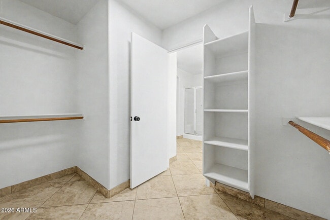 Building Photo - 15337 W Poinsettia Dr