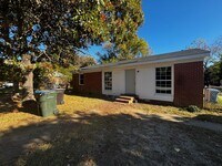 Building Photo - 3 BED 1 BATH IN FAYETTEVILLE NC