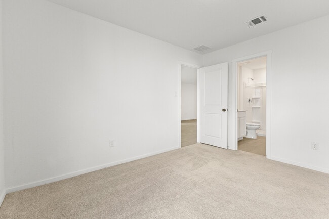 Building Photo - 2823 Red Diamond