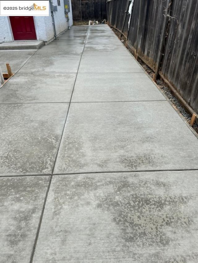 Building Photo - 133 Greenmeadow Cir