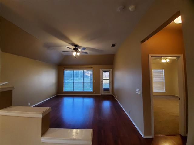 Building Photo - 4017 Chinaberry Dr