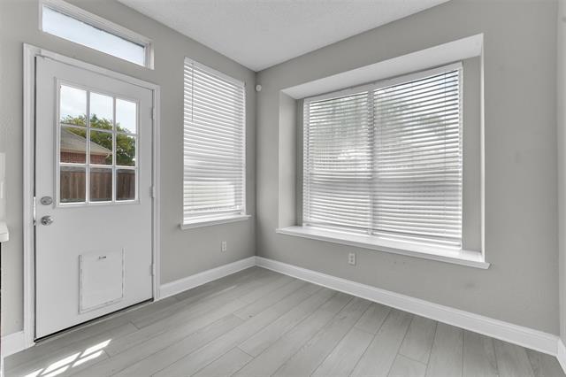 Building Photo - 1410 Post Oak Dr