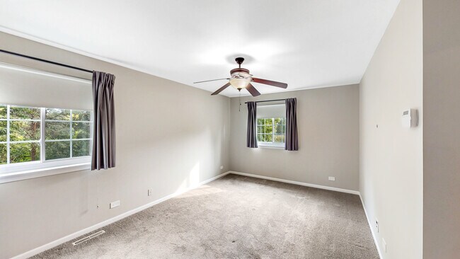 Building Photo - 6412 Fremont Dr