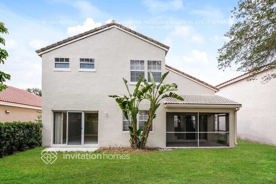 Building Photo - 8380 NW 46th Dr