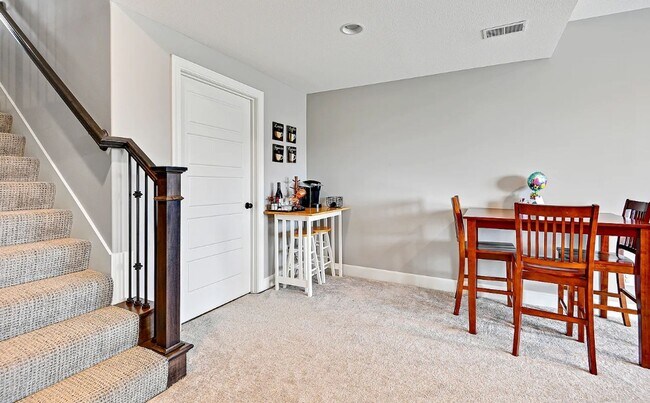 Building Photo - 4 BR/3BA | Newly Renovated Single Family Home | 3-Car Covered Parking | Back Deck