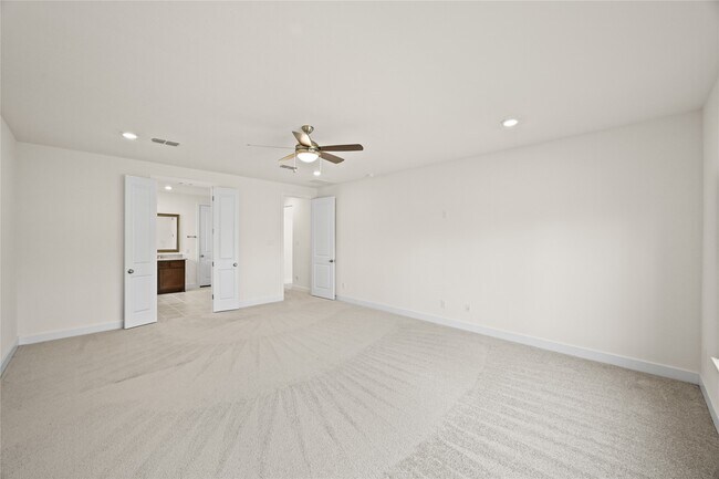 Building Photo - 4906 Sabine Terrace Dr