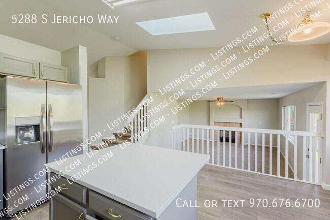 Building Photo - 5288 S Jericho Way