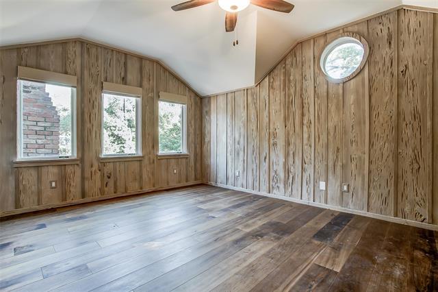Building Photo - 4423 Southcrest Rd