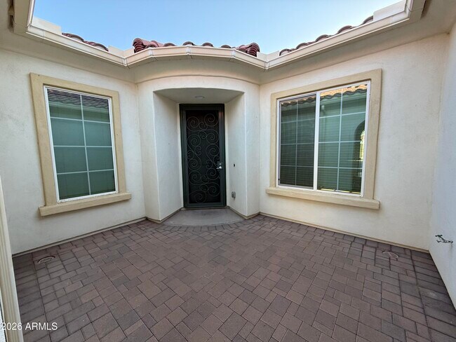 Building Photo - 3320 S Waterfront Dr