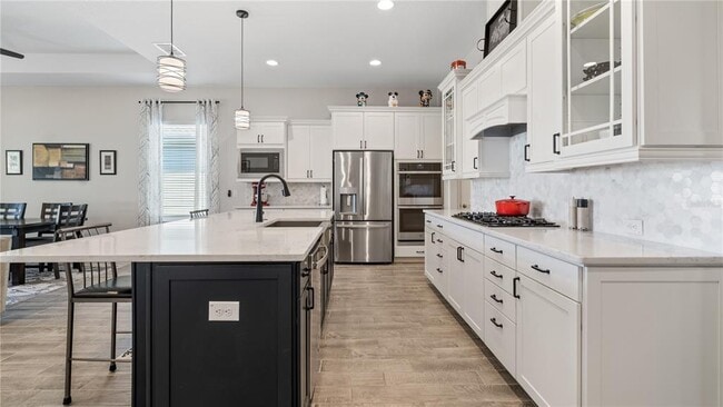 Building Photo - 2044 Flora Pass Pl