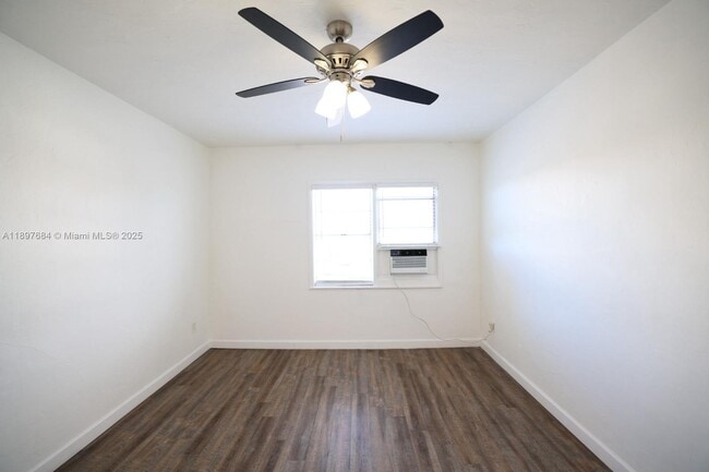 Building Photo - 2300 W Flagler St