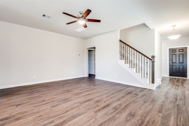 Building Photo - 17684 Tree of Heaven