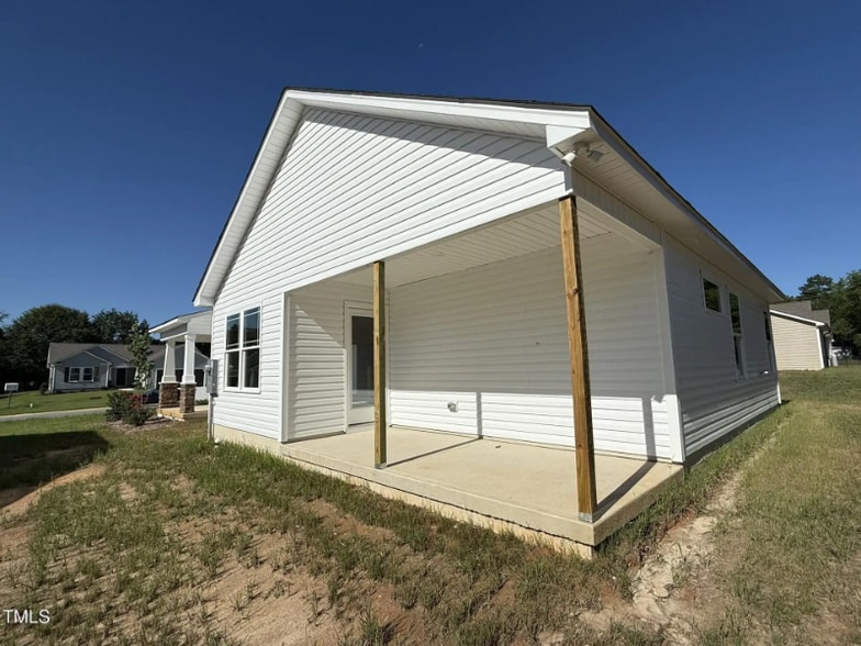 Building Photo - 91 Oakfield Trce Dr