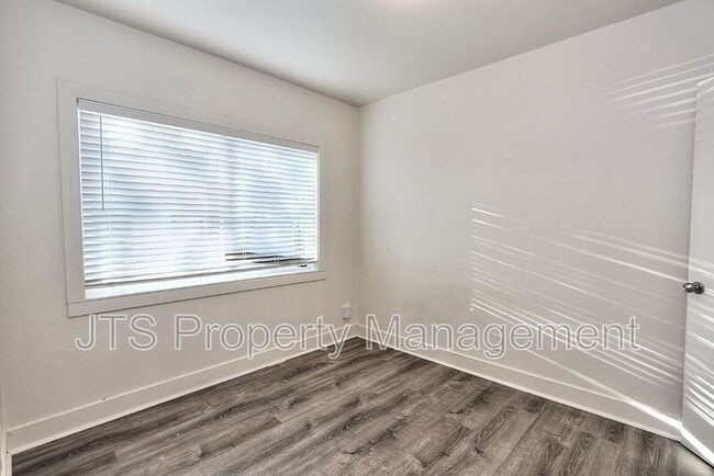 Building Photo - 4702 65th St