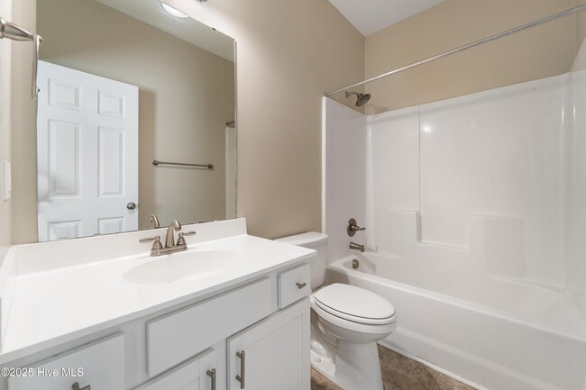 Building Photo - 428 Ridgeway Dr