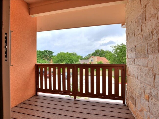 Building Photo - 202 Conservation Dr