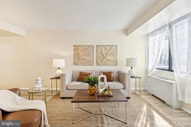 Primary Photo - 1245 13th St NW