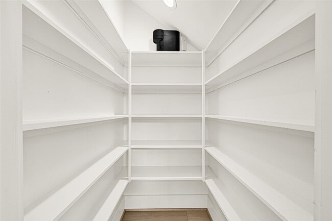 Building Photo - 4506 Hardy St