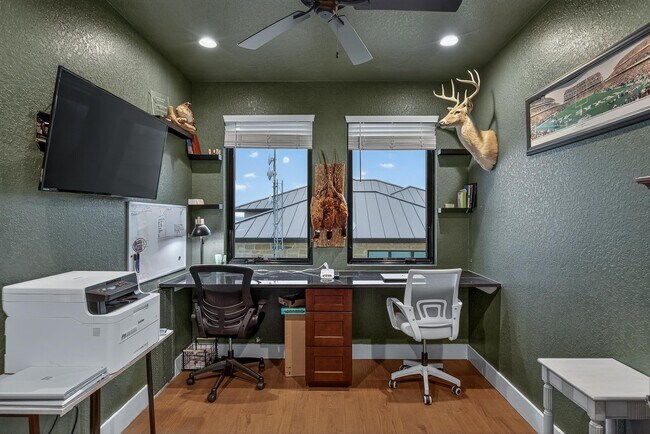 Building Photo - 209 Dalton Cir