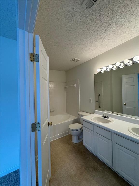 Building Photo - 13102 Region Trace