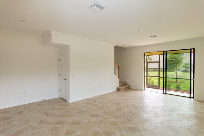 Building Photo - 20457 Lagente Cir