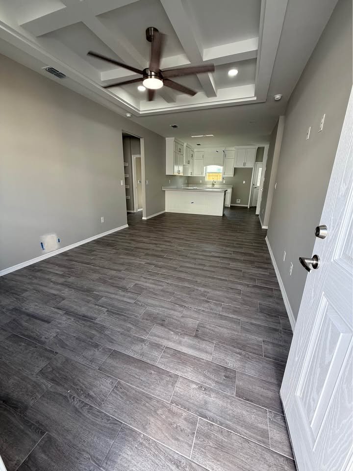 Building Photo - 2309 E Viviana St