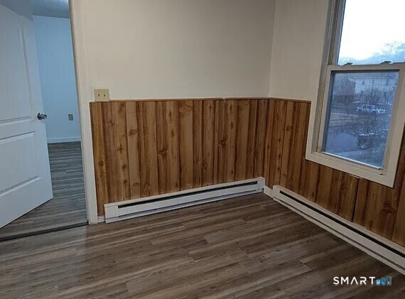 Building Photo - 141 6th St