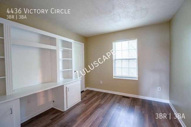 Building Photo - 4436 Victory Cir