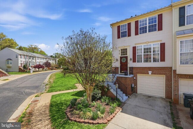 Building Photo - 8110 Cerromar Way