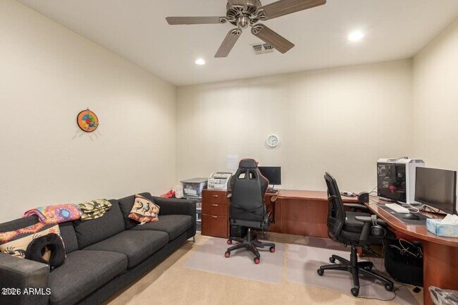 Building Photo - 3419 E June Cir