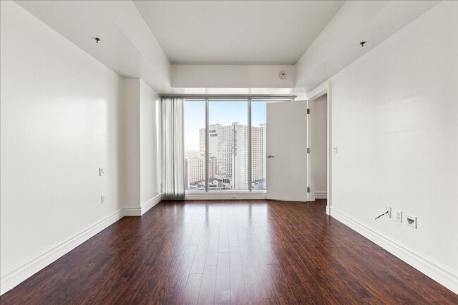 Building Photo - On the Strip, Luxury 2 Bedroom Condo with 4 Pools and Incredible Amenities