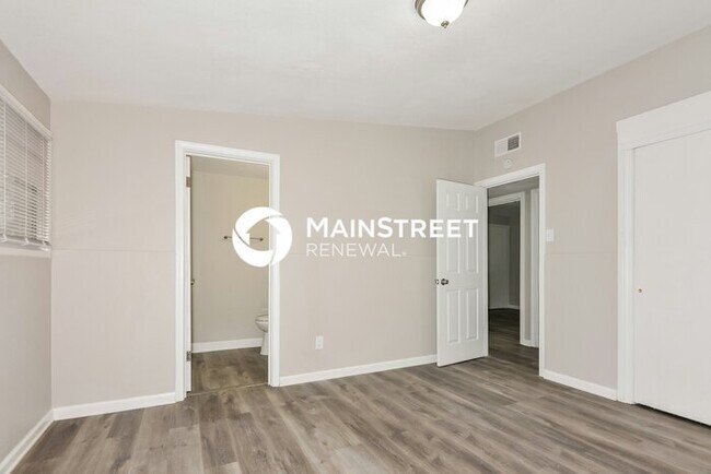 Building Photo - 3 Bedroom Pet-Friendly Home in St. Louis, ...