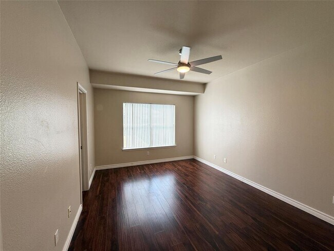 Building Photo - 8703 Weiser Dr