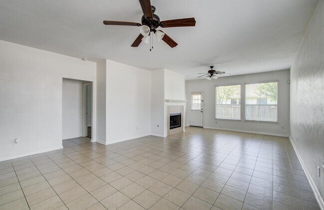 Building Photo - 7547 Oakwood Canyon Dr