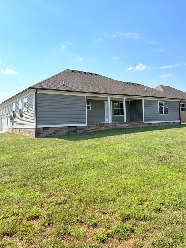 Building Photo - 787 Alders Cove St