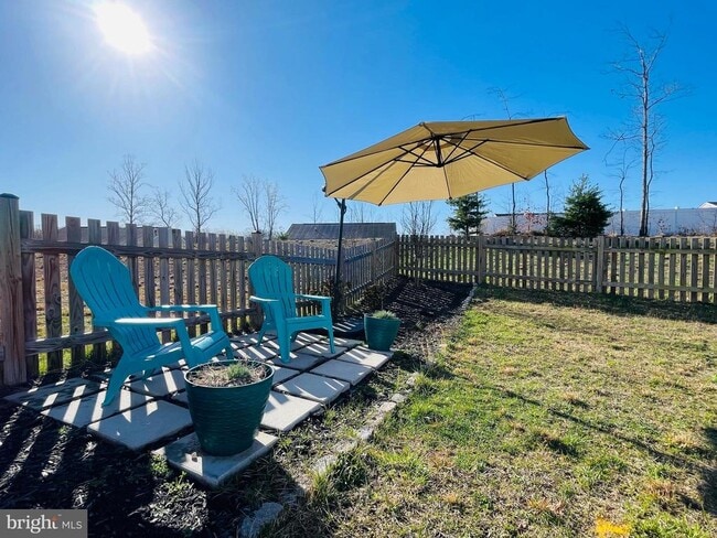 Building Photo - 73 Wellspring Dr