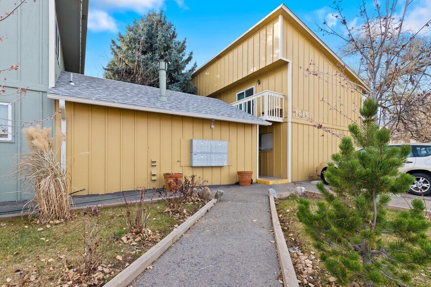 Building Photo - 1615 Cottonwood Dr
