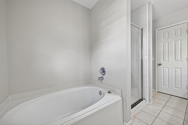 Building Photo - 2942 Blue Dawn Dr