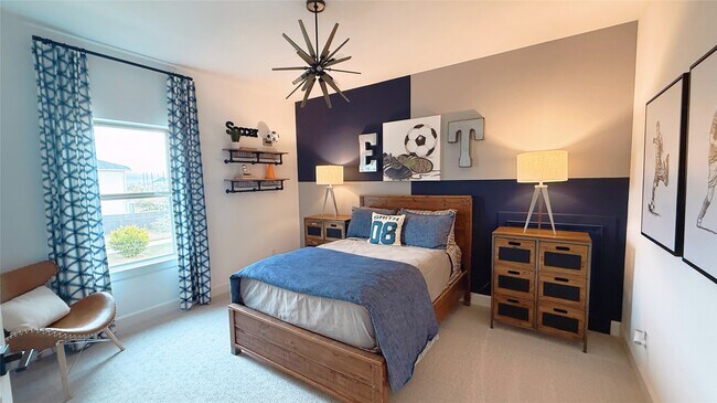 Building Photo - 5603 Logan Ridge Ln