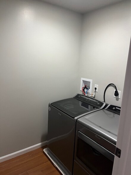 Building Photo - 8043 Chancellor Rd