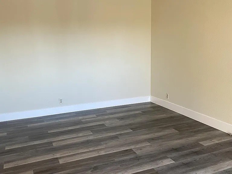 Building Photo - 280 Stonegate Cir