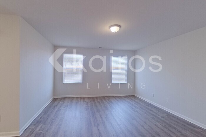 Building Photo - 2537 Provence Dr SE