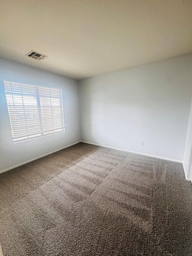 Building Photo - 3143 W Jessica Ln