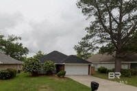 Building Photo - 1701 Woodbridge Cir E