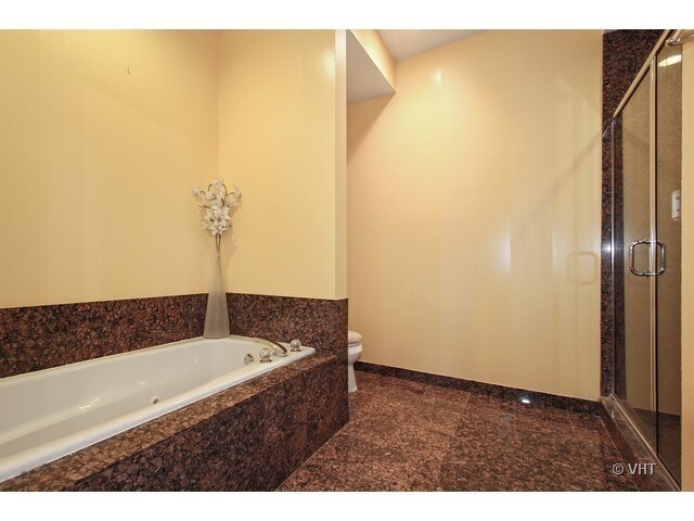 Building Photo - 1909 S State St