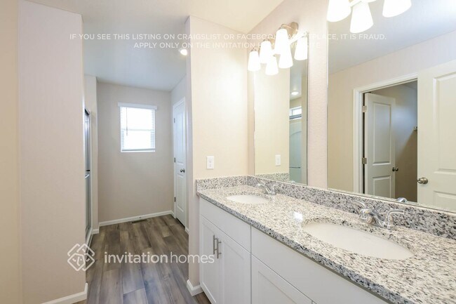 Building Photo - 10136 Scranton Ct