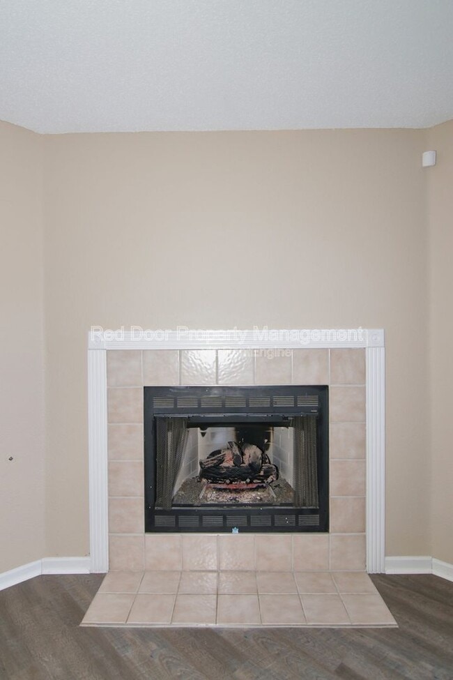 Building Photo - 76 Snowflake Cir
