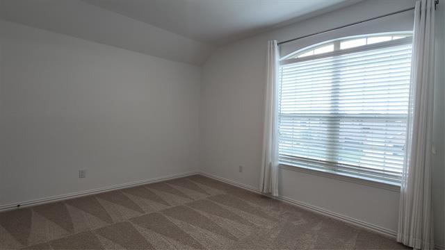 Building Photo - 10231 Sovereign Dr