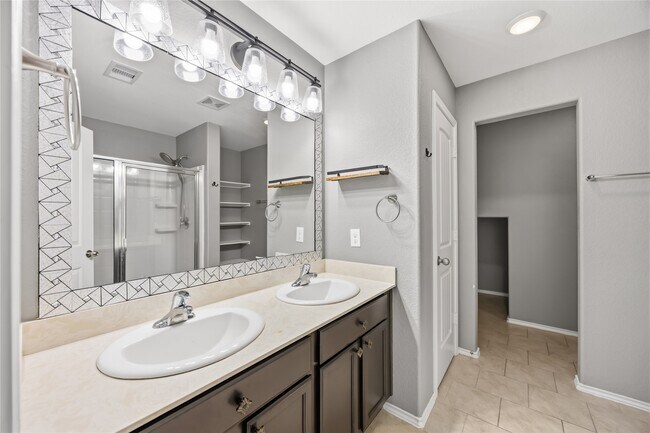 Building Photo - 21615 Cavallo Ln
