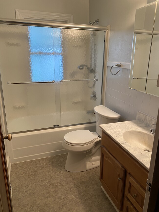 Bathroom - 128 Standish Dr